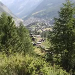 Dağ evi Hinter Dem Rot Stei, Private Wellness, In And Hiking Area Of Zermatt