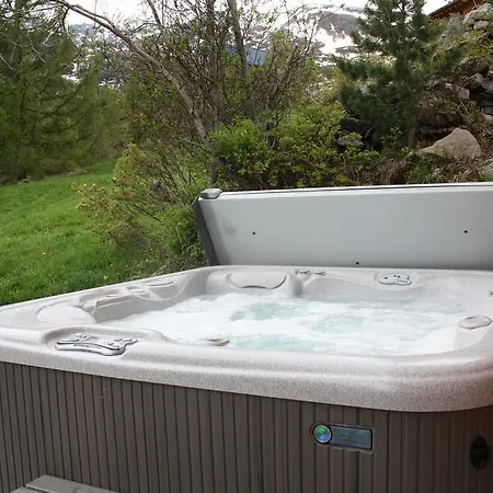 Hinter Dem Rot Stei, Private Wellness, In And Hiking Area Of 采尔马特